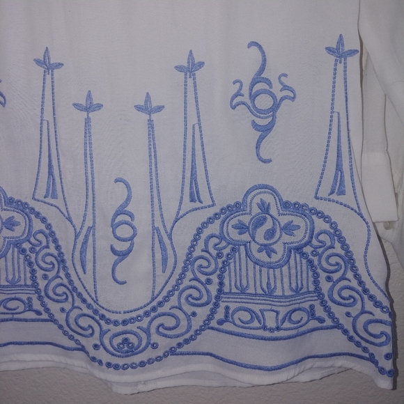 Sugar lips embroidered blouse peace and serenity - Picture 4 of 8